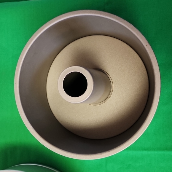 Wilton Kitchen Wilton Cheesecake Pan And Angel Food Cake Pan Poshmark